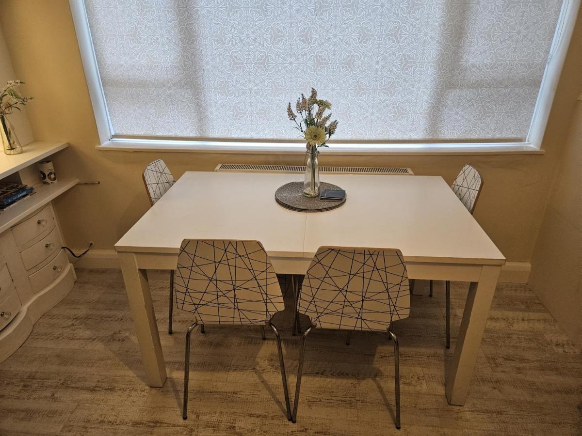 Leigh-On-Sea Retreat - 2 Bedroom Apartment Экстерьер фото